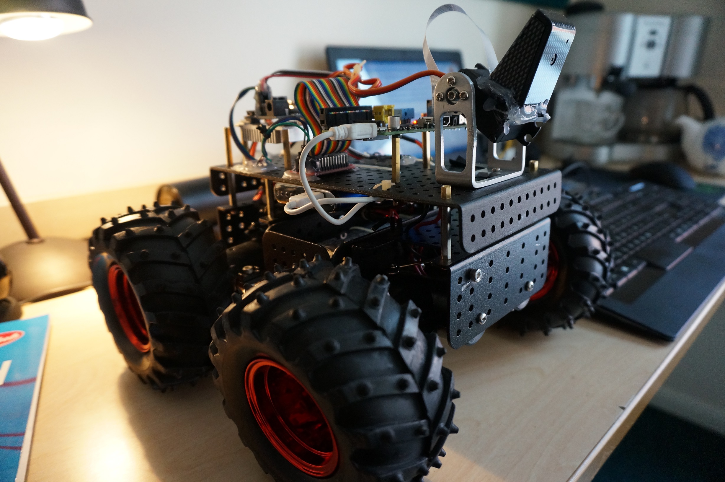 Search and rescue robot